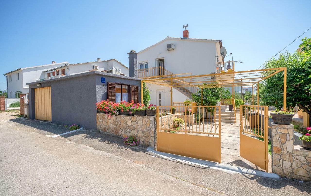 Apartments Klavdija Vodice Exterior foto